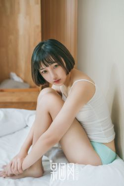 美女玉足